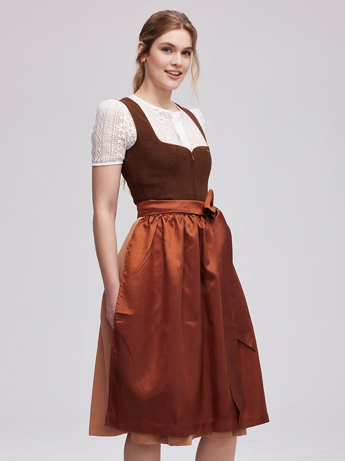 Dirndl Reißverschluss und Hakenverschluss: Die perfekte Kombination von Tradition und Moderne